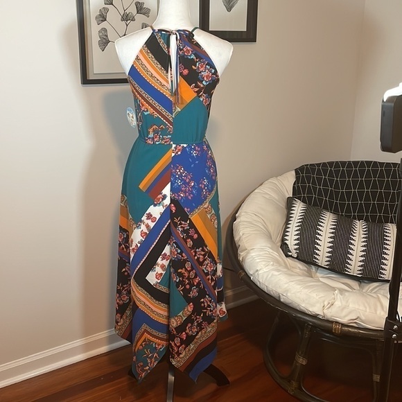 🤩3 for $30 Bundle Deal🤩
NWT Fishbowl for Macy’s hanky hem dress - Picture 3 of 7